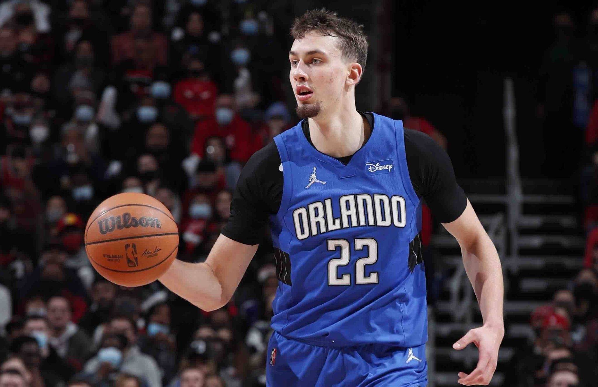 澳客馆-魔术队长出战,奉献精彩表现带领球队胜利的简单介绍