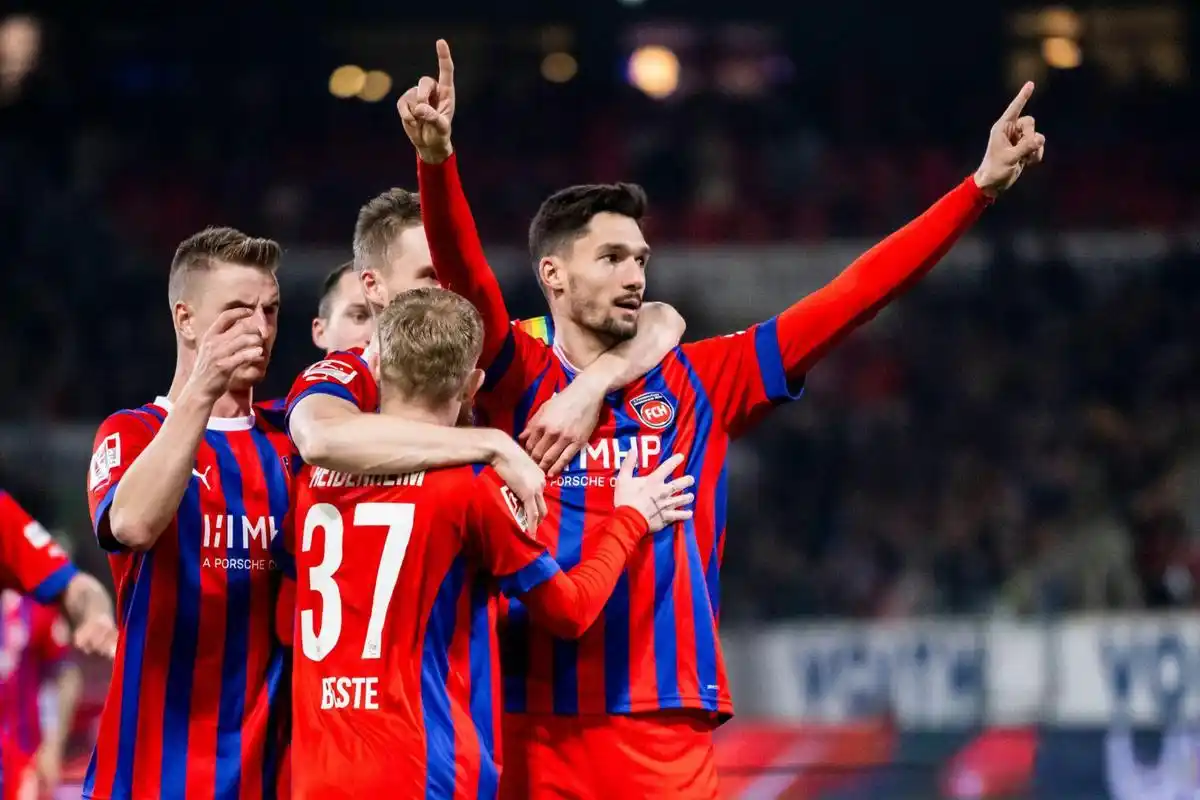 澳客app-霍芬海姆客场击败对手,迈向成功的征程的简单介绍