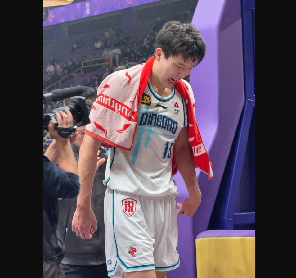 澳客娱乐-队员们在比赛中展现出色的表现，备受赞誉和关注的简单介绍