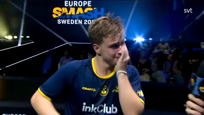 澳客平台-瑞典队获得国际比赛冠军喜获荣誉