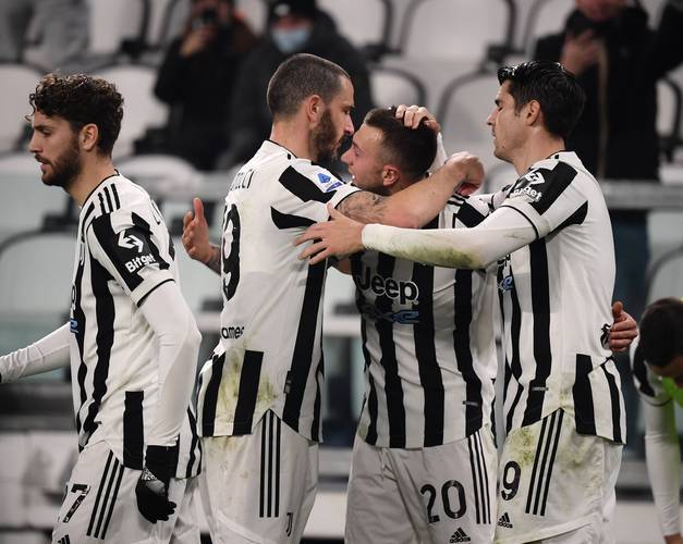 澳客登录-尤文图斯面对AC米兰,赛前紧张备战